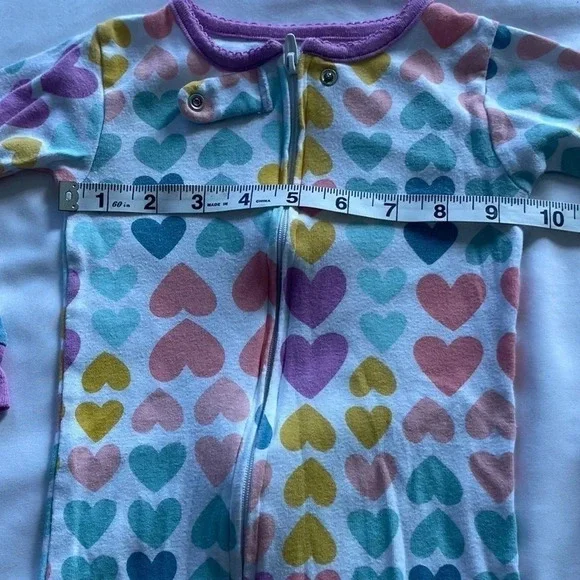 Carters  Onesies - Picture 9 of 10